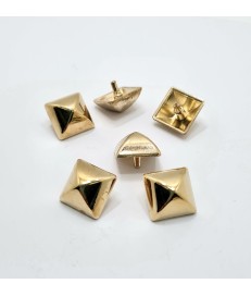 ADORNO PIRAMIDE 15MM ORO